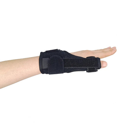 Mueller Sports Medicine Adjust-To-Fit Thumb Stabilizer for Men and Women